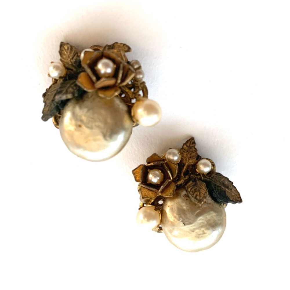 Vintage Miriam Haskell 40's Necklace & Earrings - Picture 4 of 7